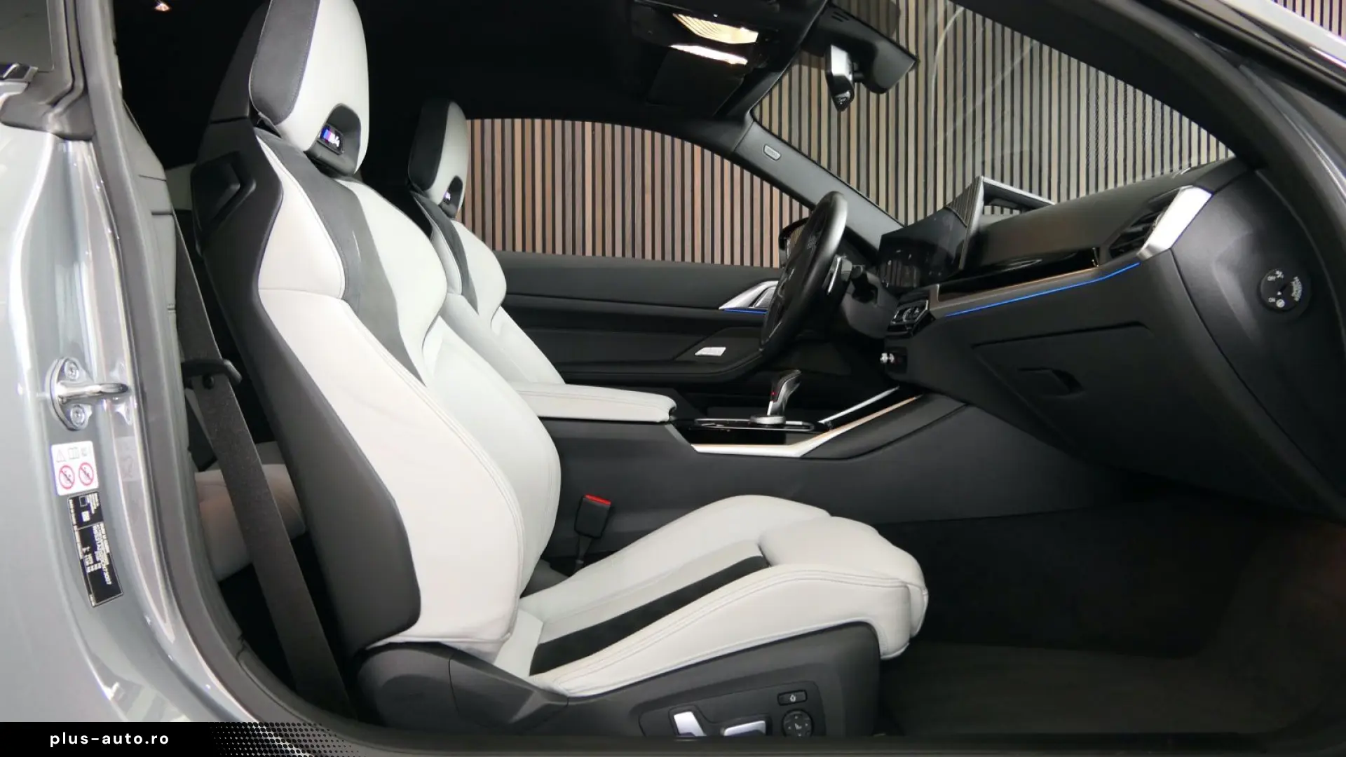 BMW M4 Coupe Competition CARBON Skyscraper Individua