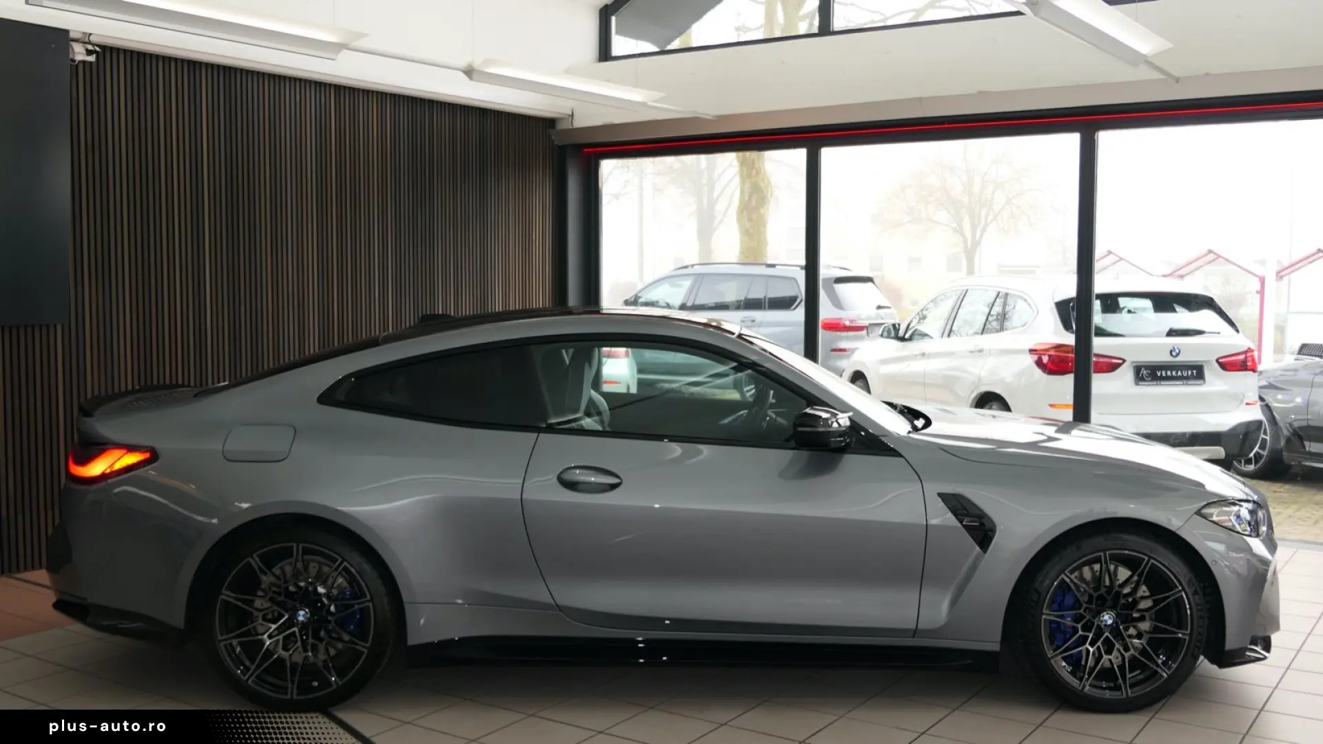 BMW M4 Coupe Competition CARBON Skyscraper Individua