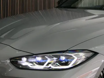 BMW M4 Coupe Competition CARBON Skyscraper Individua