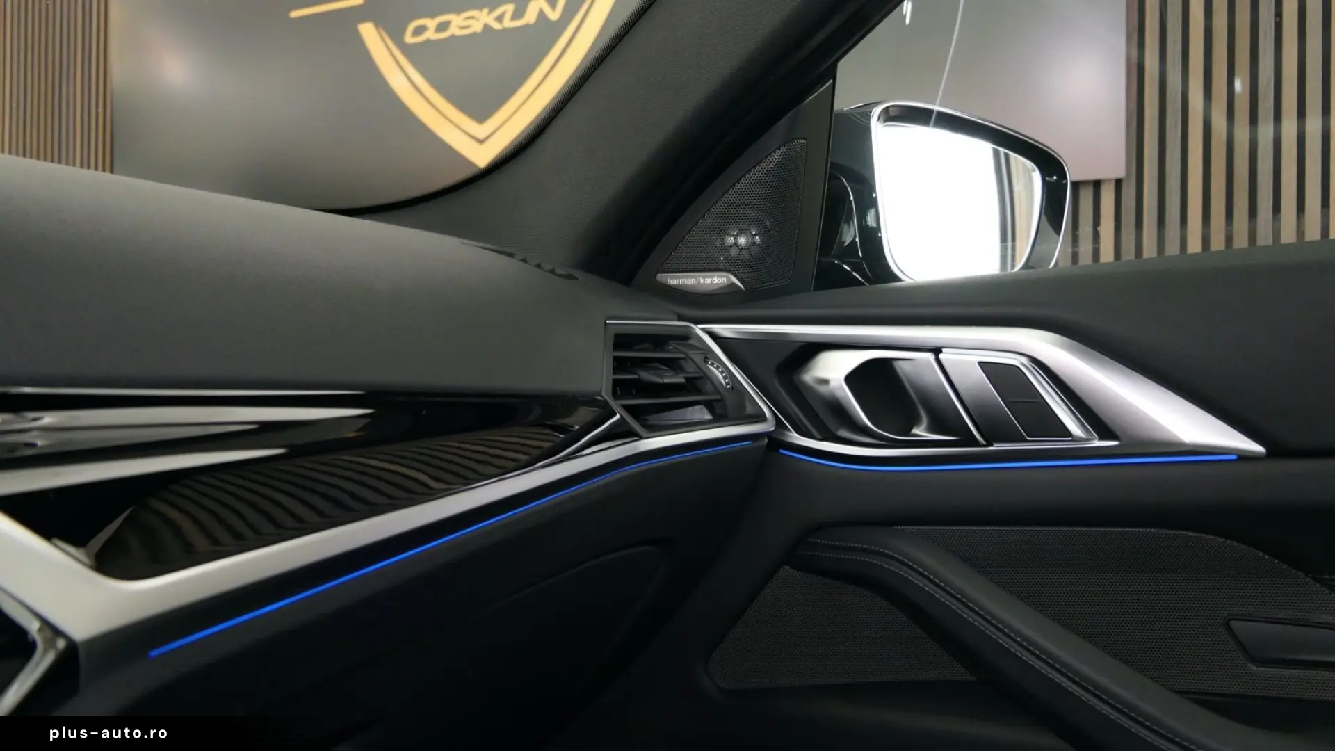 BMW M4 Coupe Competition CARBON Skyscraper Individua