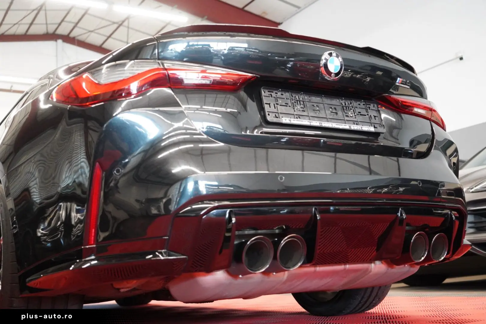 BMW M4 Competition Carbon Head-Up H K
