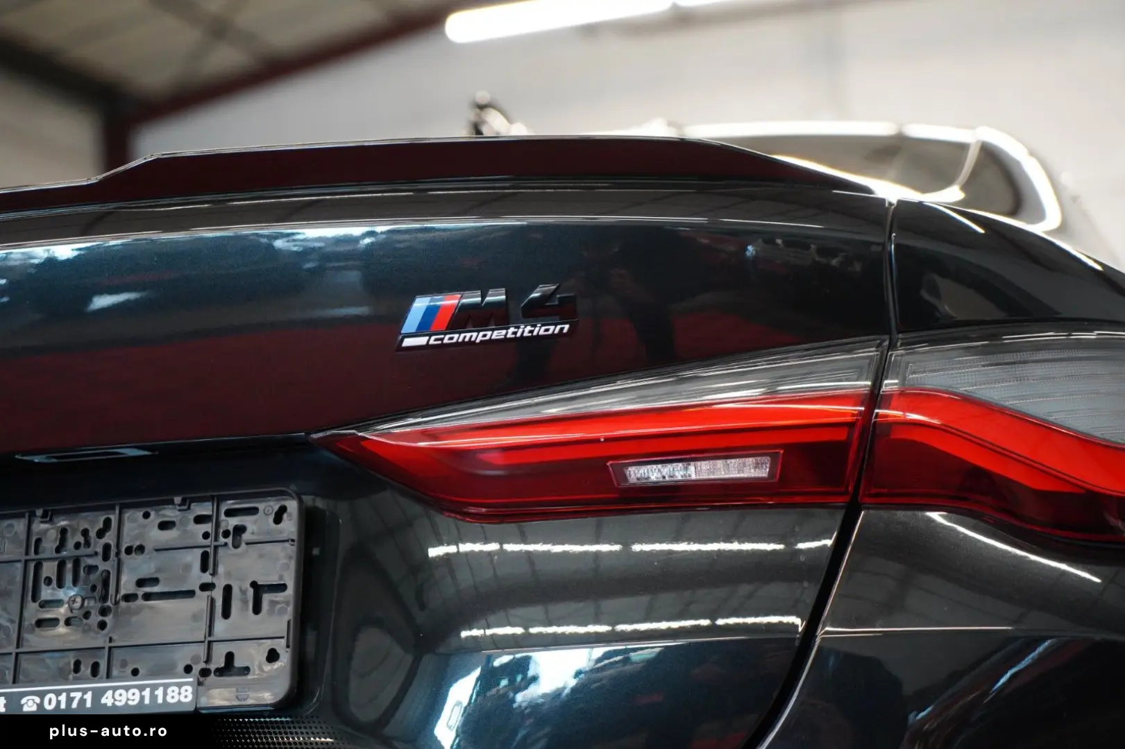 BMW M4 Competition Carbon Head-Up H K