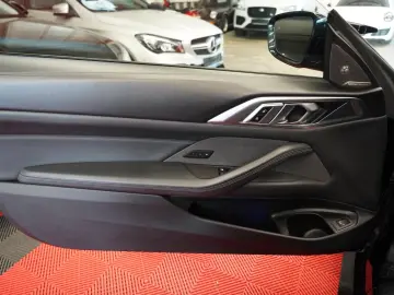 BMW M4 Competition Carbon Head-Up H K