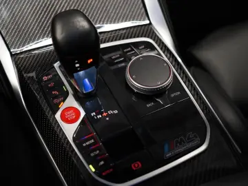 BMW M4 Competition Carbon Head-Up H K