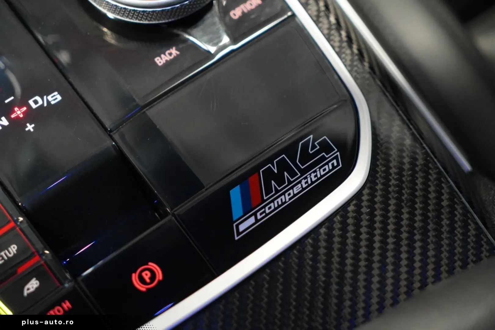 BMW M4 Competition Carbon Head-Up H K
