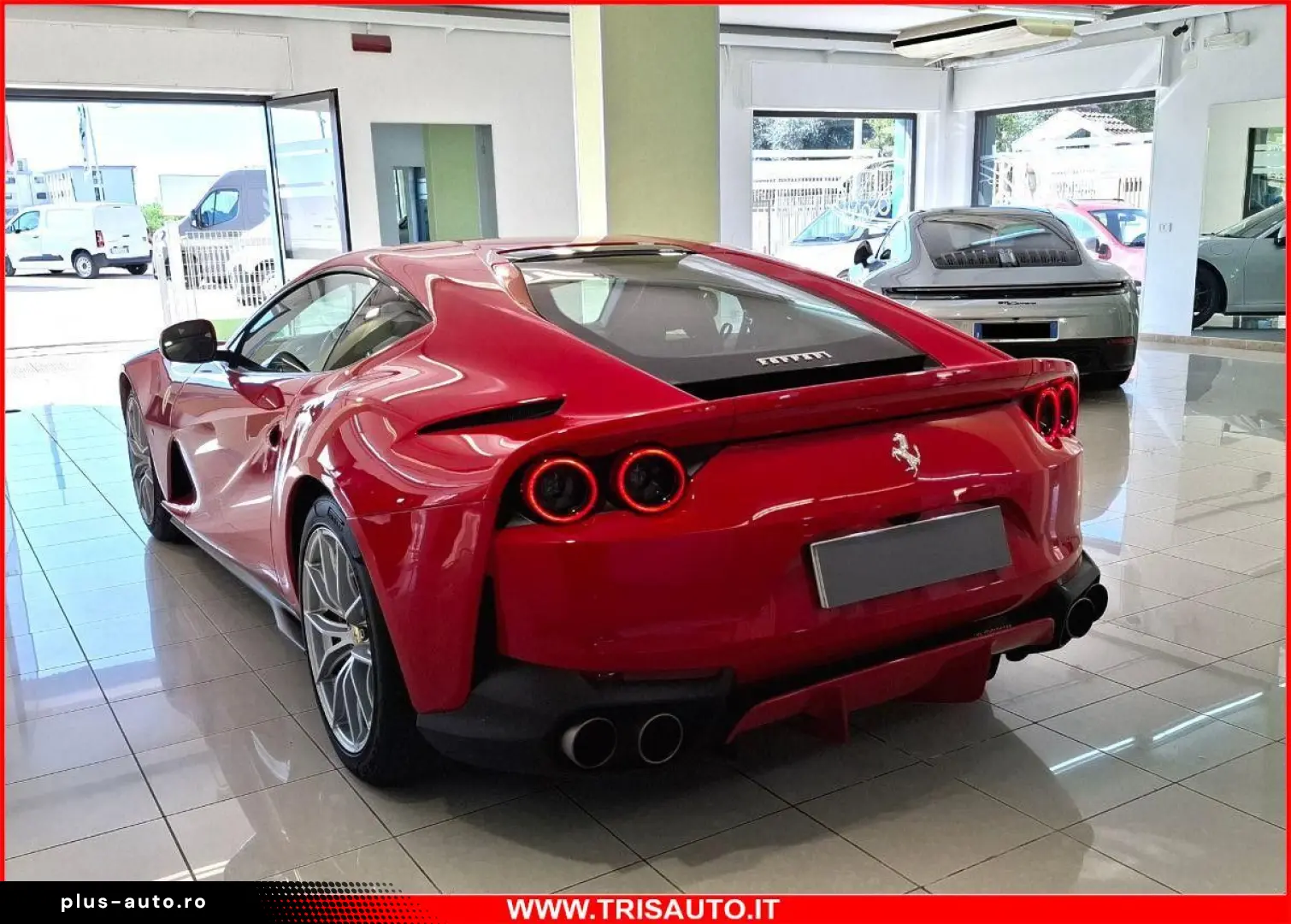 FERRARI FERRARI 812 Superfast