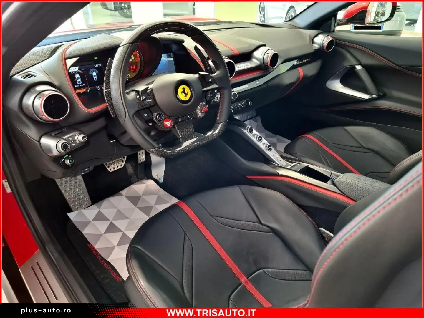 FERRARI FERRARI 812 Superfast