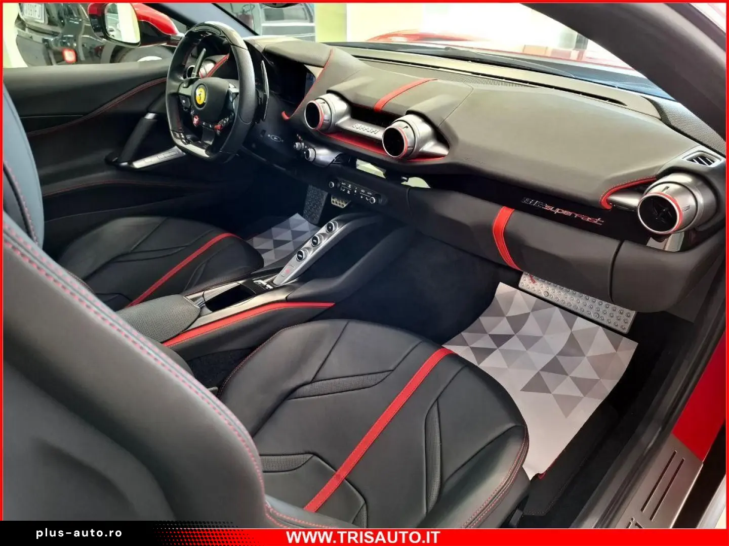 FERRARI FERRARI 812 Superfast