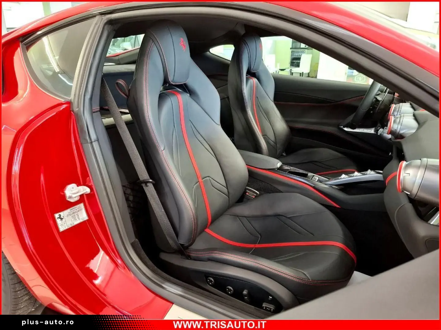 FERRARI FERRARI 812 Superfast