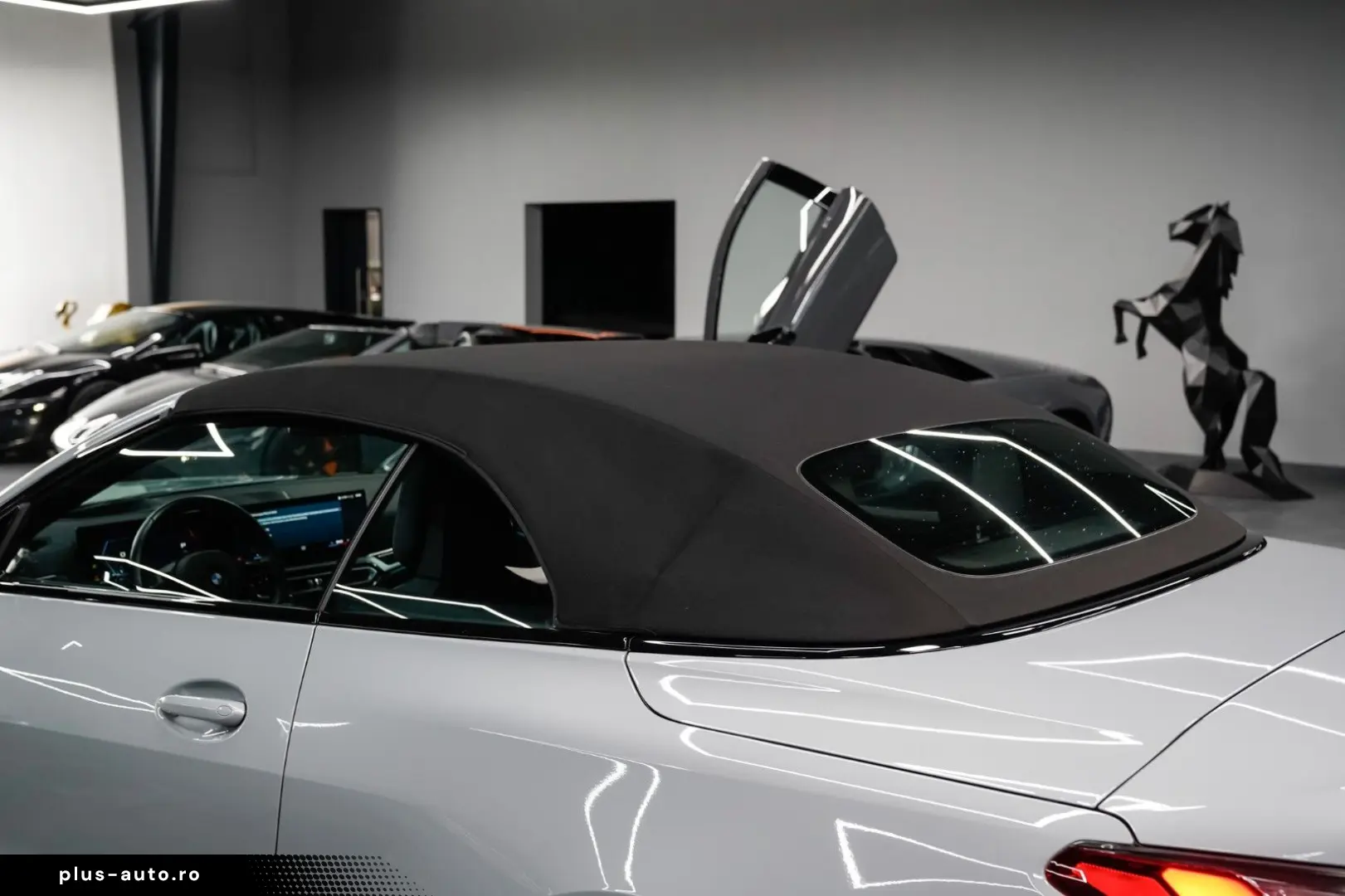 BMW M4 Cabrio xDrive Competition Laser-Carbon-Wide