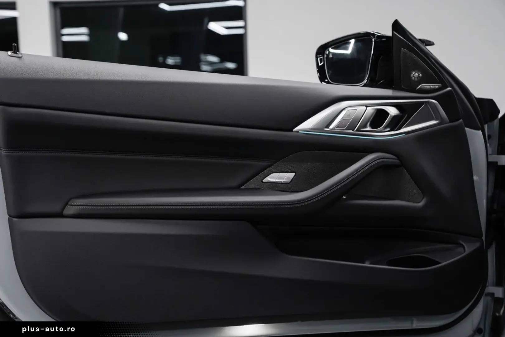 BMW M4 Cabrio xDrive Competition Laser-Carbon-Wide