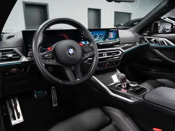 BMW M4 Cabrio xDrive Competition Laser-Carbon-Wide