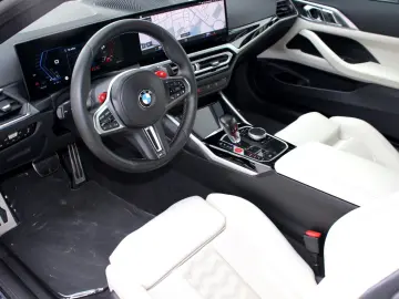 BMW M4 Competition Coupe CARBON 360  DEUTSCHS
