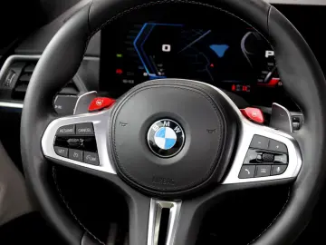 BMW M4 Competition Coupe CARBON 360  DEUTSCHS