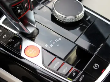 BMW M4 Competition Coupe CARBON 360  DEUTSCHS