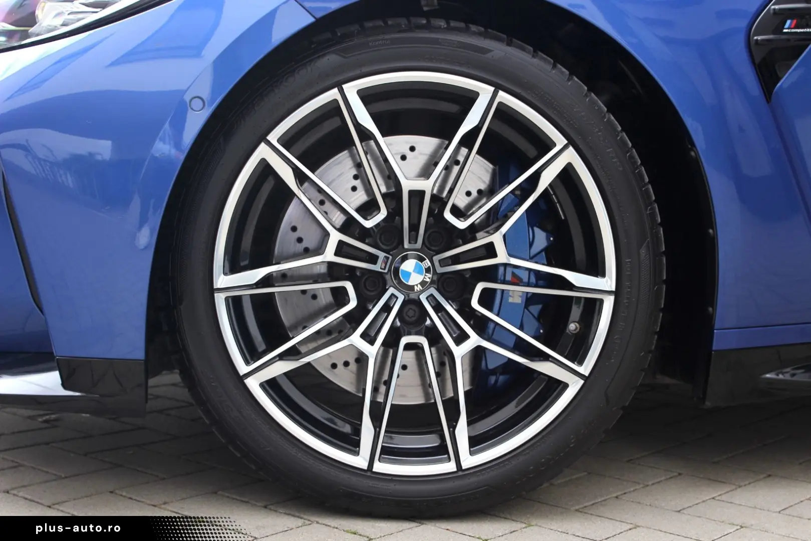 BMW M4 Competition Coupe CARBON 360  DEUTSCHS