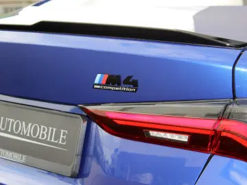 BMW M4 Competition Coupe CARBON 360  DEUTSCHS