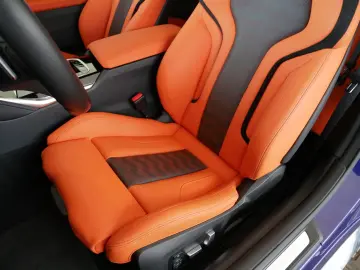 BMW M4 Competition M xDrive Cabrio  INDIVIDUAL 12.50