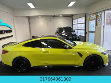 BMW M4 Coupe xDrive Competition CARBON HEAD UP R CAM