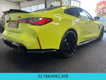 BMW M4 Coupe xDrive Competition CARBON HEAD UP R CAM