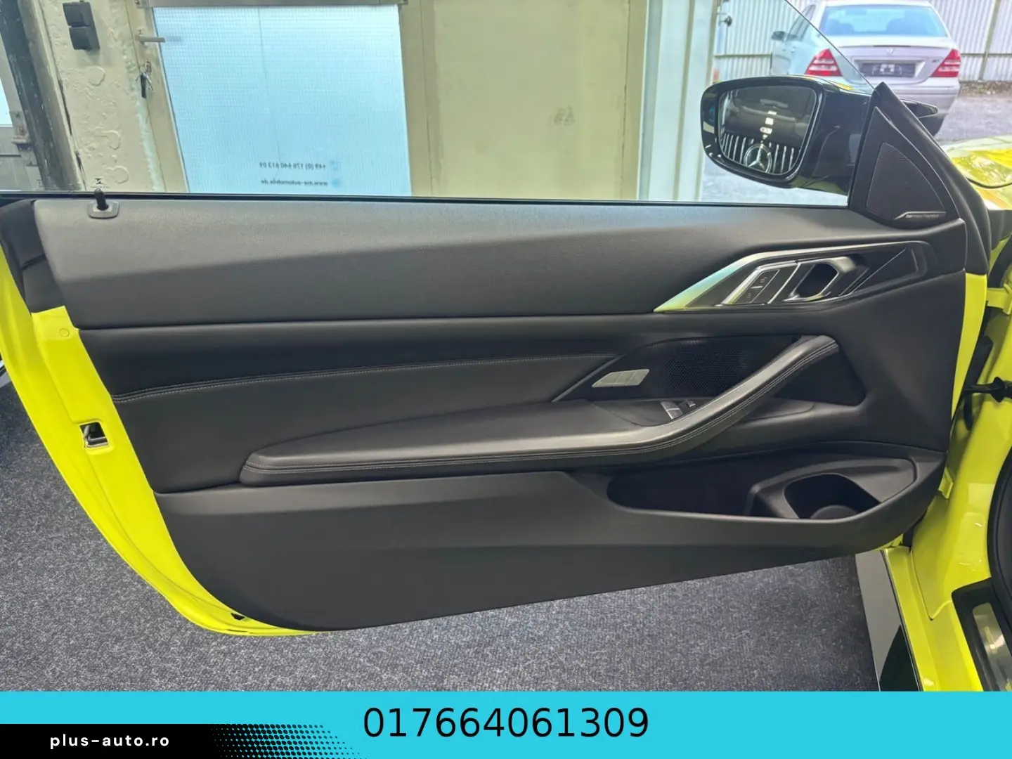 BMW M4 Coupe xDrive Competition CARBON HEAD UP R CAM
