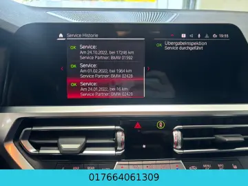 BMW M4 Coupe xDrive Competition CARBON HEAD UP R CAM