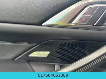 BMW M4 Coupe xDrive Competition CARBON HEAD UP R CAM