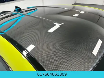 BMW M4 Coupe xDrive Competition CARBON HEAD UP R CAM