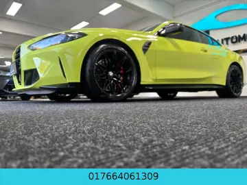 BMW M4 Coupe xDrive Competition CARBON HEAD UP R CAM