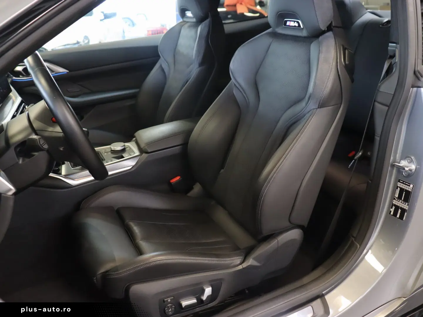 BMW M4 Coupé Head-Up Laser HiFi Innovation Shadow...