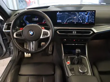 BMW M4 Coupé Head-Up Laser HiFi Innovation Shadow...