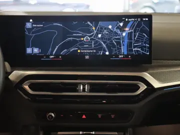 BMW M4 Coupé Head-Up Laser HiFi Innovation Shadow...