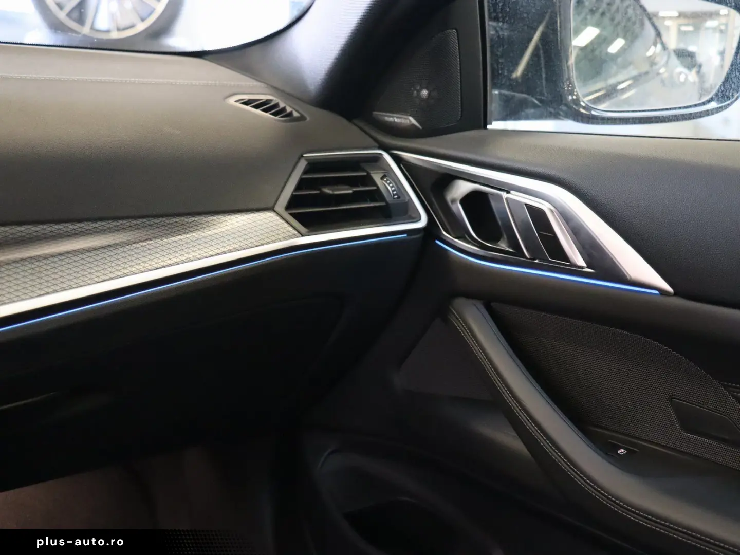 BMW M4 Coupé Head-Up Laser HiFi Innovation Shadow...