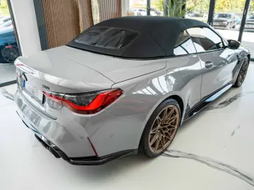 BMW M4 Competition M xDrive Cabrio