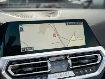 BMW M4 Competition M xDrive Cabrio