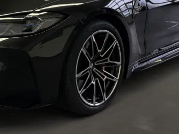 BMW M4Cabrio xDrive Competition Laser ACC 360 H&K