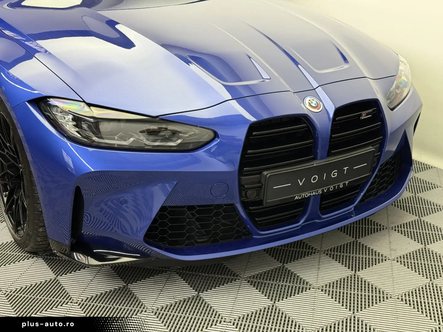 BMW M4 xDrive Comp. 2.Hand Carbon Schale HuD H&K