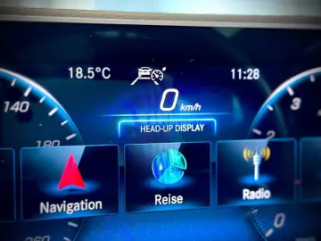 MERCEDES-BENZ GLE 580 4M AMG AHK Pano 360 Burmester &hellip;