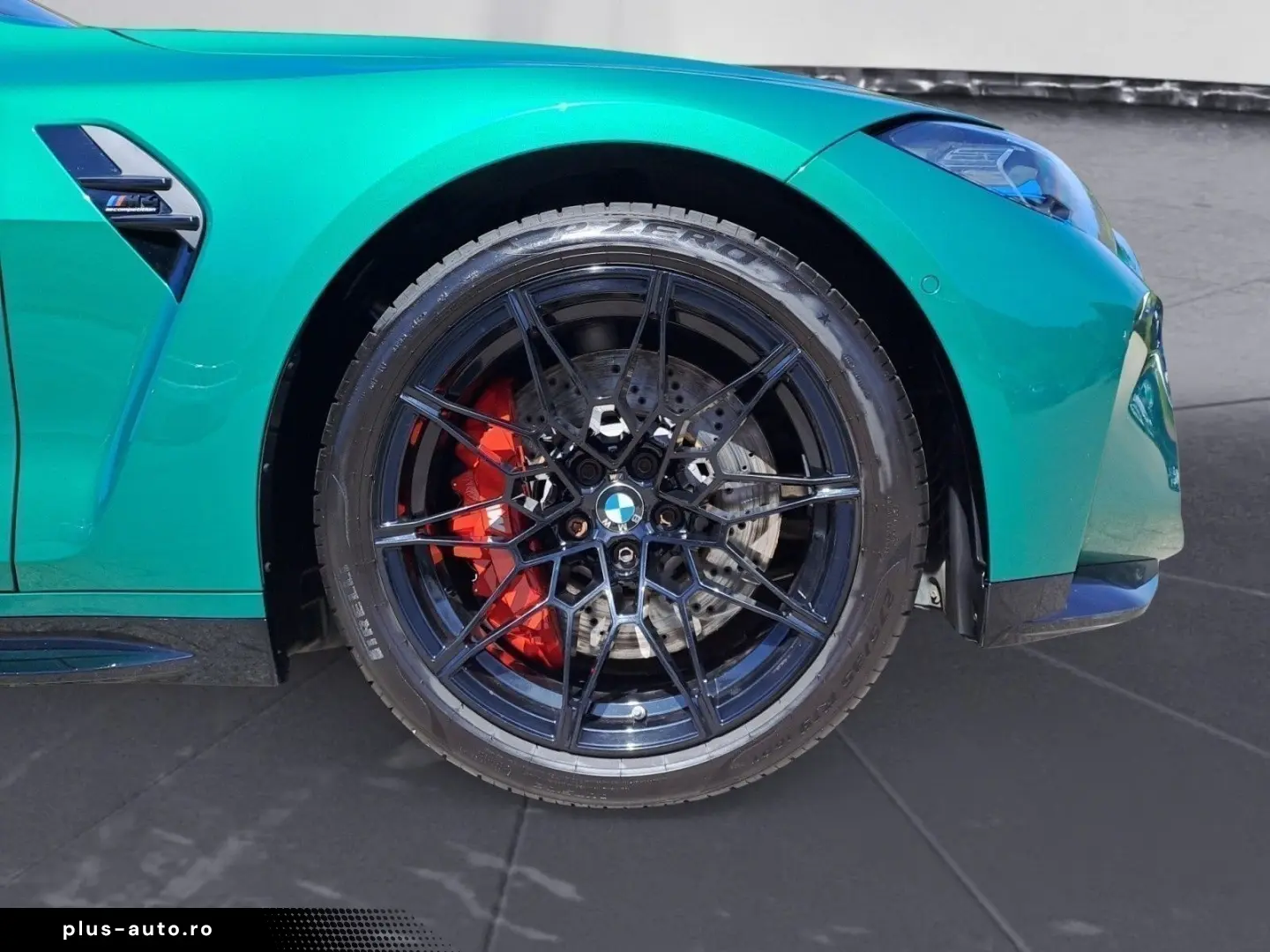 BMW M4 Competition Innovationsp. M Drivers Package