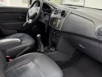 DACIA LOGAN Prestige  2014