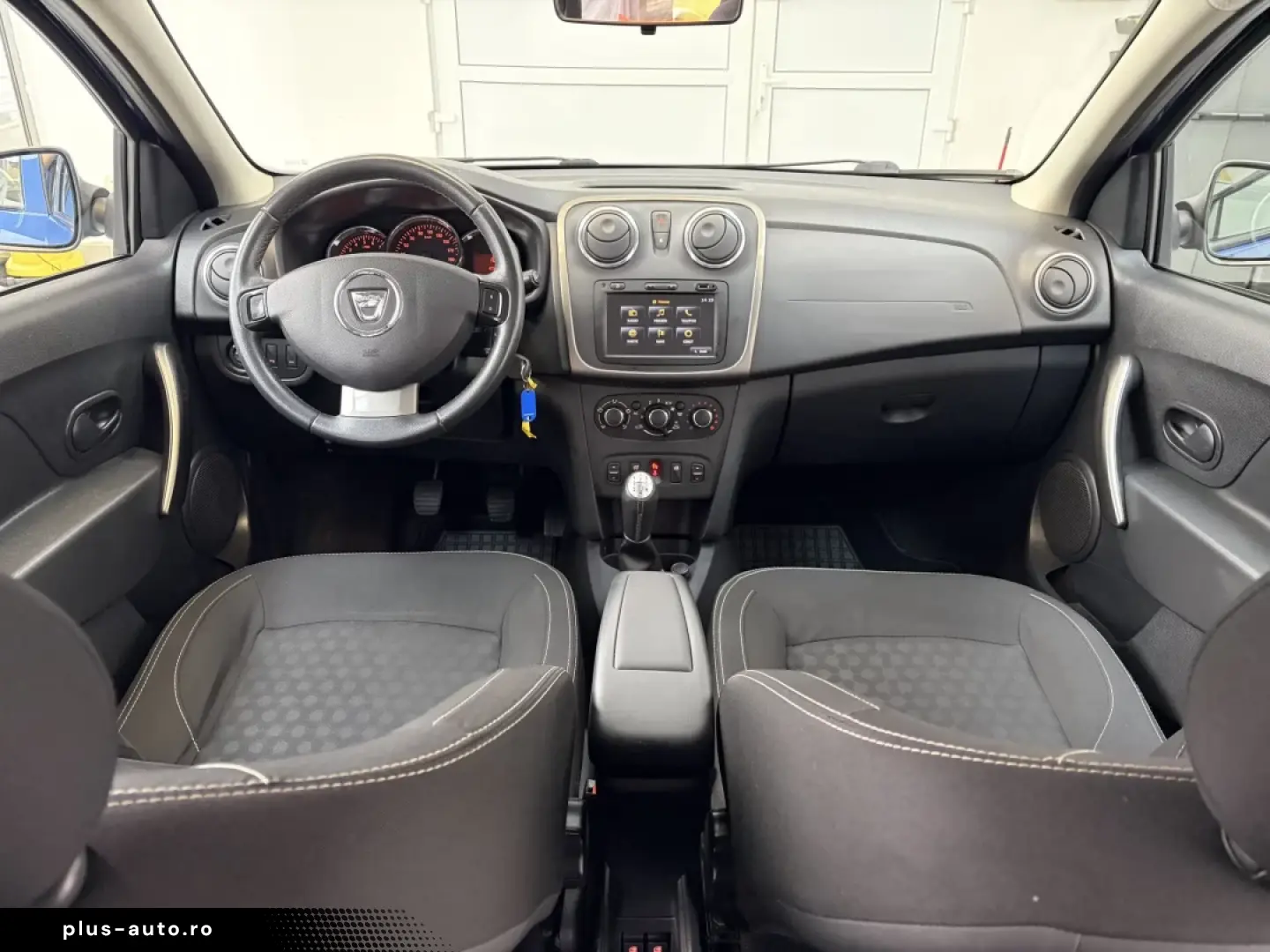 DACIA LOGAN Prestige  2013
