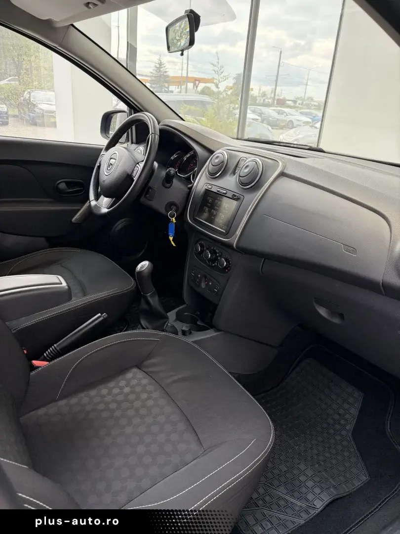 DACIA LOGAN Prestige  2013