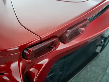 FERRARI SF90 Stradale