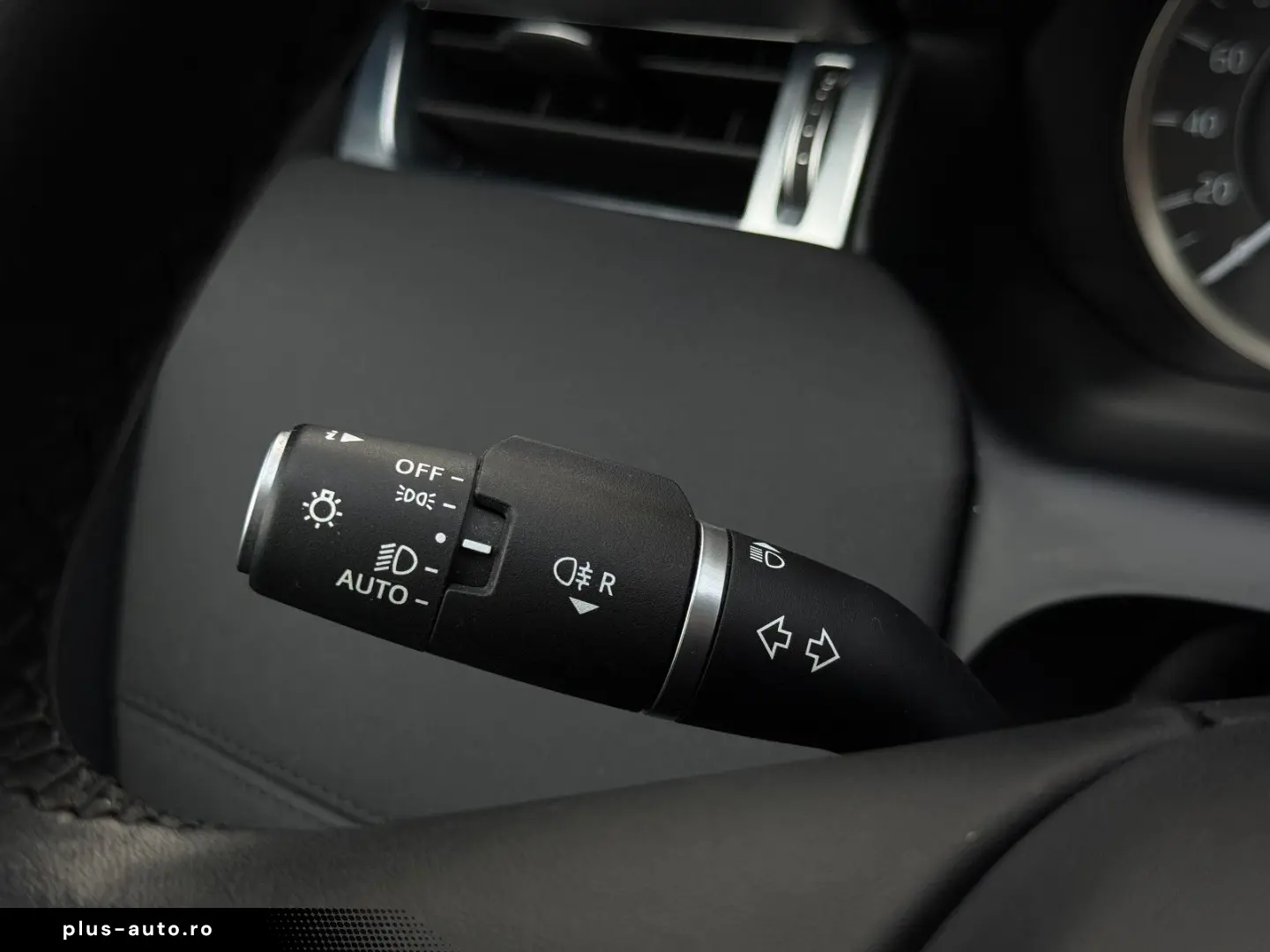 LAND ROVER Discovery Sport S AWD Aut ACC Navi LED Kamera