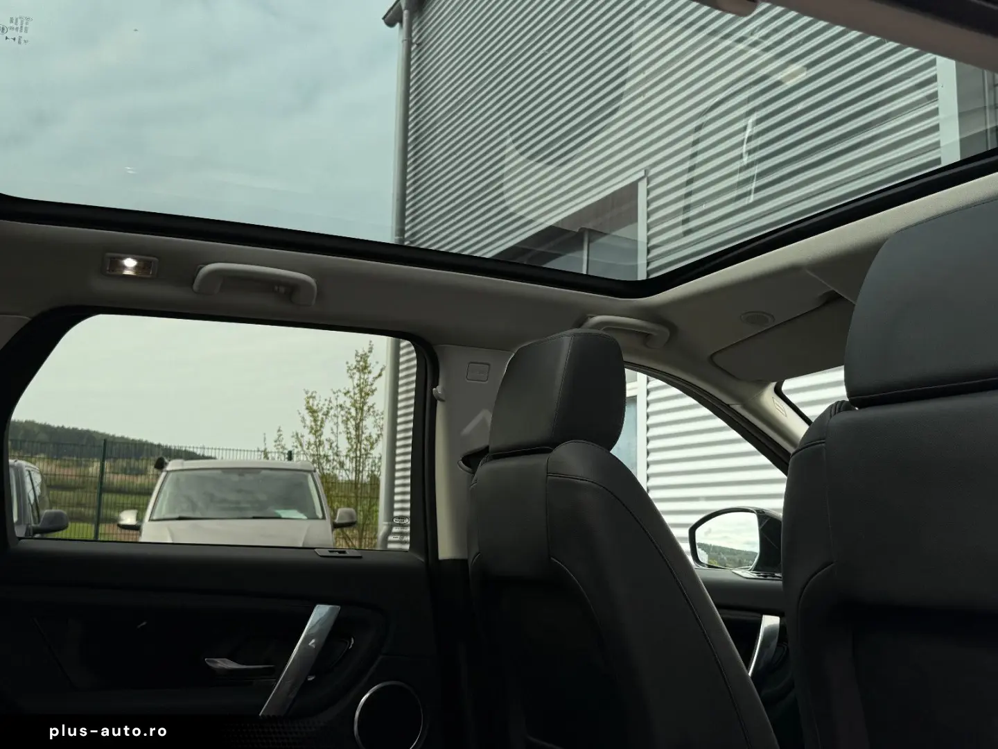 LAND ROVER Discovery Sport S AWD Aut ACC Navi LED Kamera