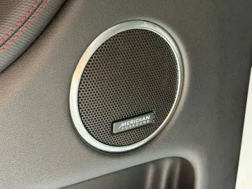 LAND ROVER Discovery Sport R-Dynamic  MERIDIAN CARPLAY KAM