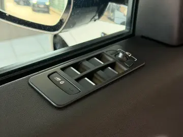 LAND ROVER Discovery Sport R-Dynamic  MERIDIAN CARPLAY KAM