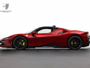 FERRARI SF90 Stradale