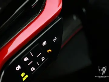 FERRARI SF90 Stradale