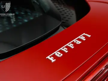 FERRARI SF90 Stradale
